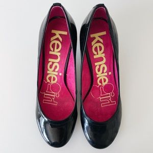 Black patent finish kitten heels